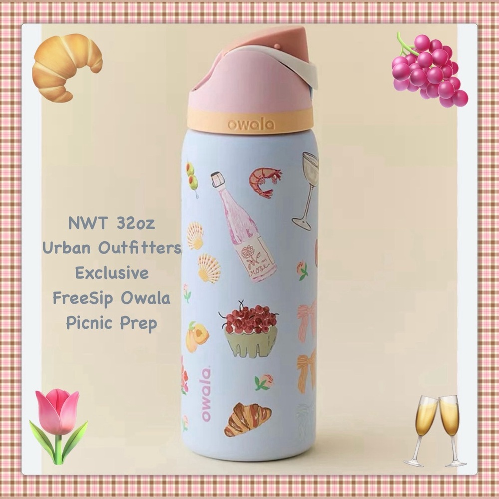 NWT 32oz Urban Outfitters Exclusive FreeSip Owala Bottle